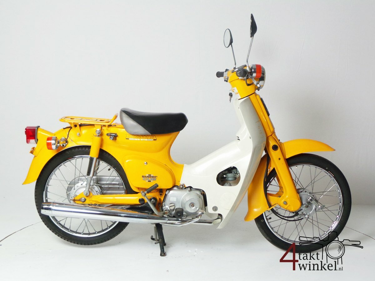 VERKOCHT ! Honda C50 NT Japans, geel, 13775km, met kenteken