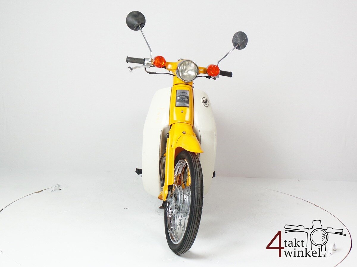 VERKOCHT ! Honda C50 NT Japans, geel, 13775km, met kenteken