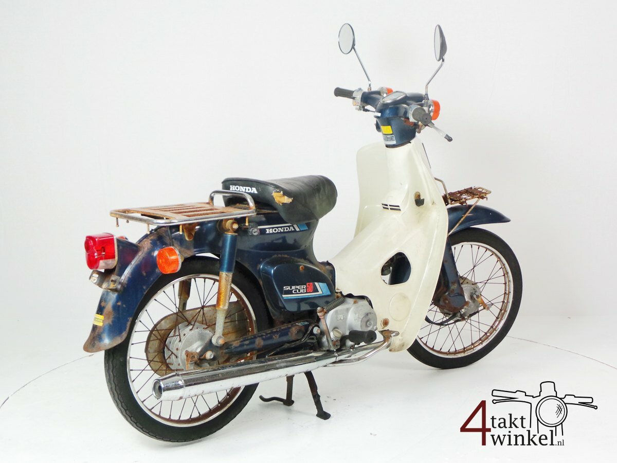 VERKOCHT - Honda C50 NT Japans, blauw, opknapper