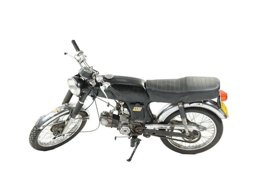 VERKOCHT ! Honda SS50 opknapper, 32856km, met kenteken