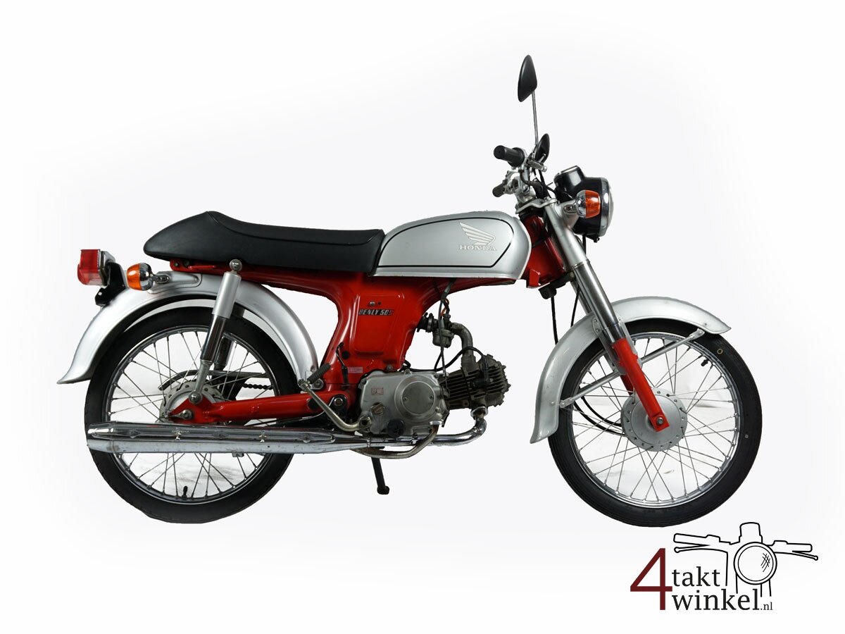 VERKOCHT! Honda CD50S, rood, 13926km
