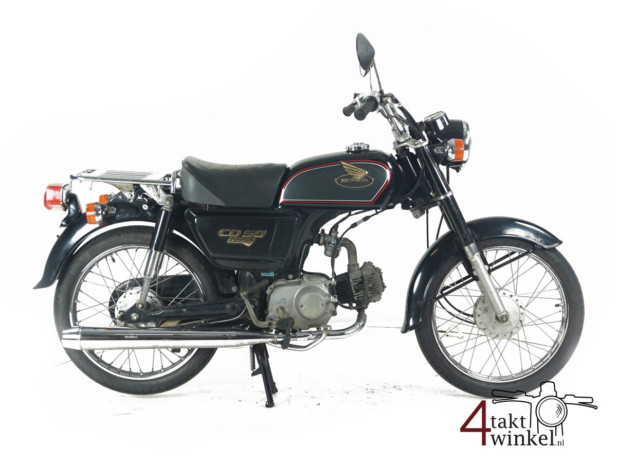 Verkocht ! Honda CD50, zwart, 3681km