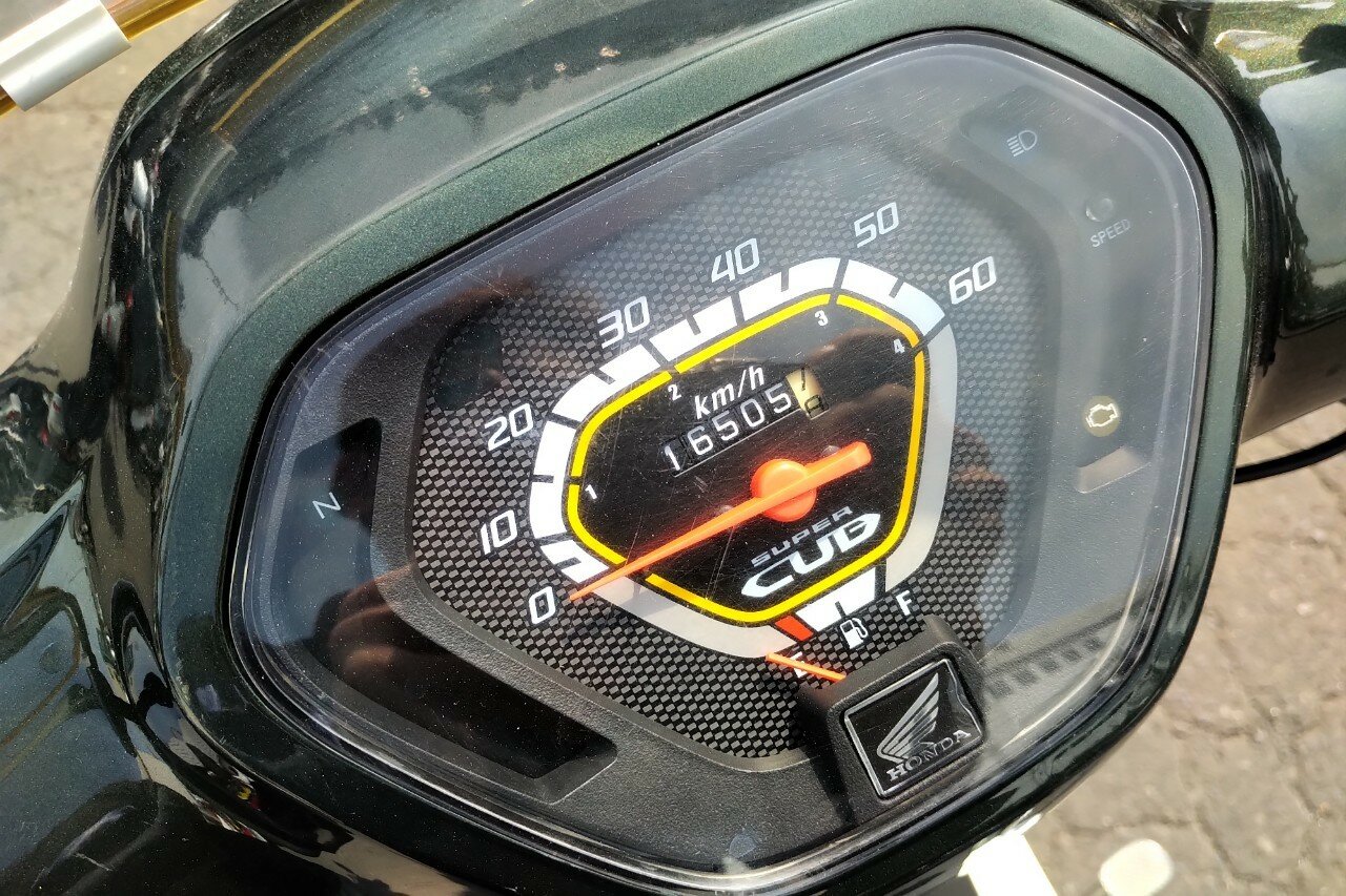 VERKOCHT ! Honda C50 2012, groen, 16505km