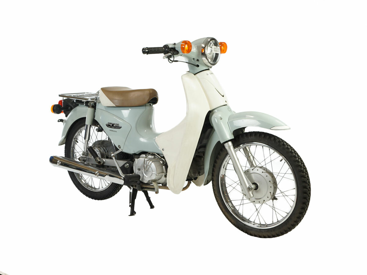VERKOCHT ! Honda C110, baby blauw, 23211km