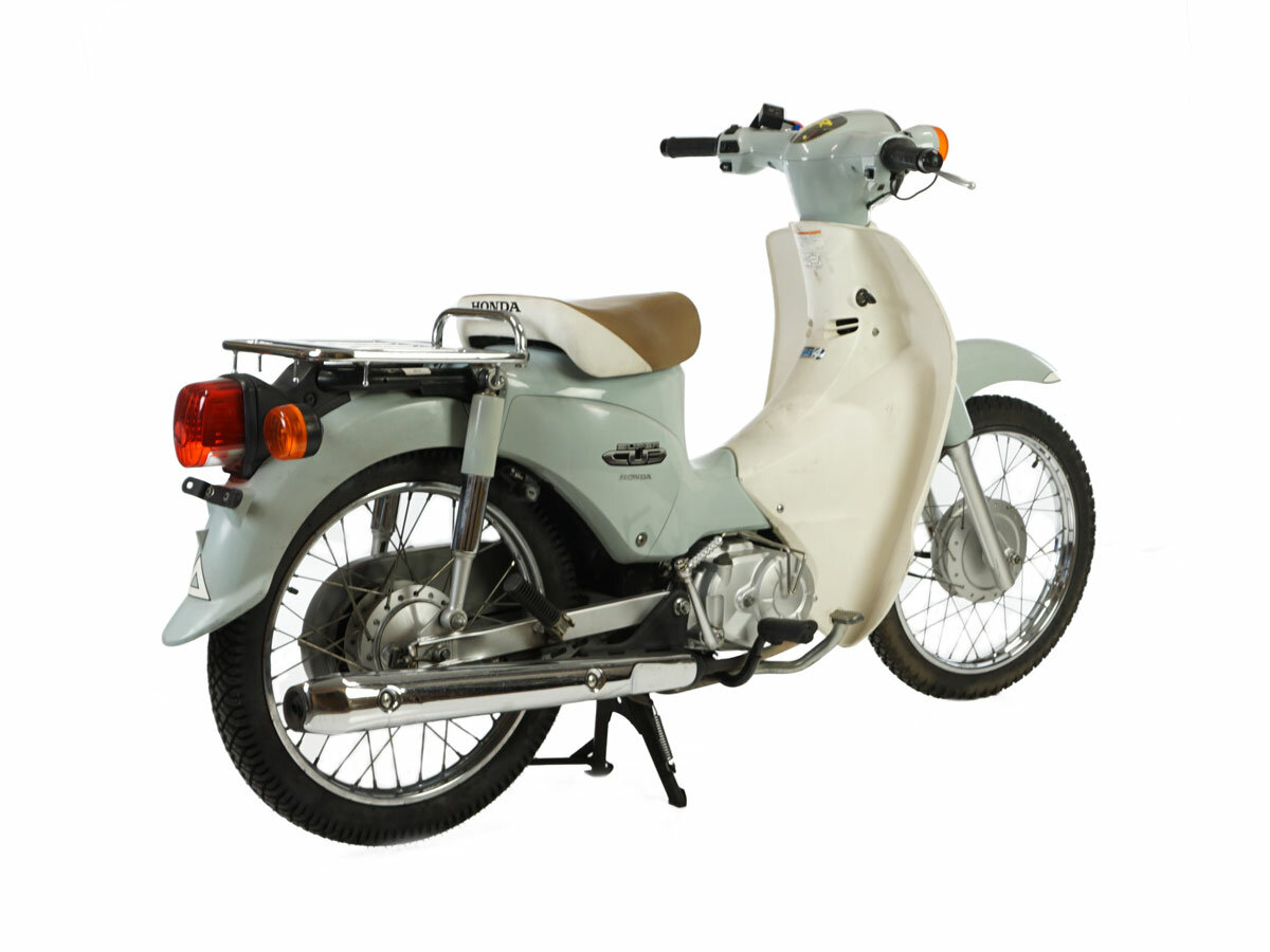 VERKOCHT ! Honda C110, baby blauw, 23211km