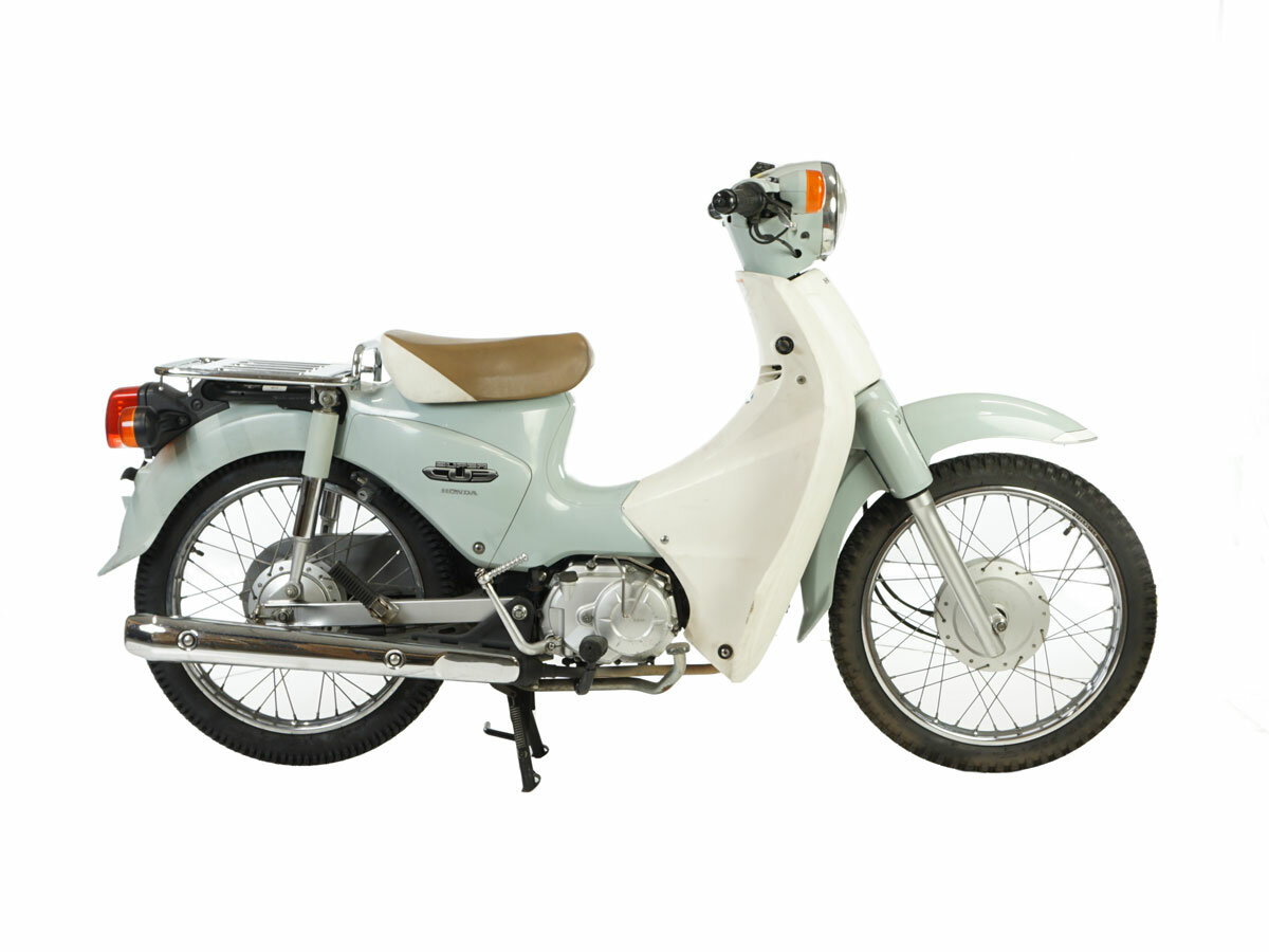 VERKOCHT ! Honda C110, baby blauw, 23211km