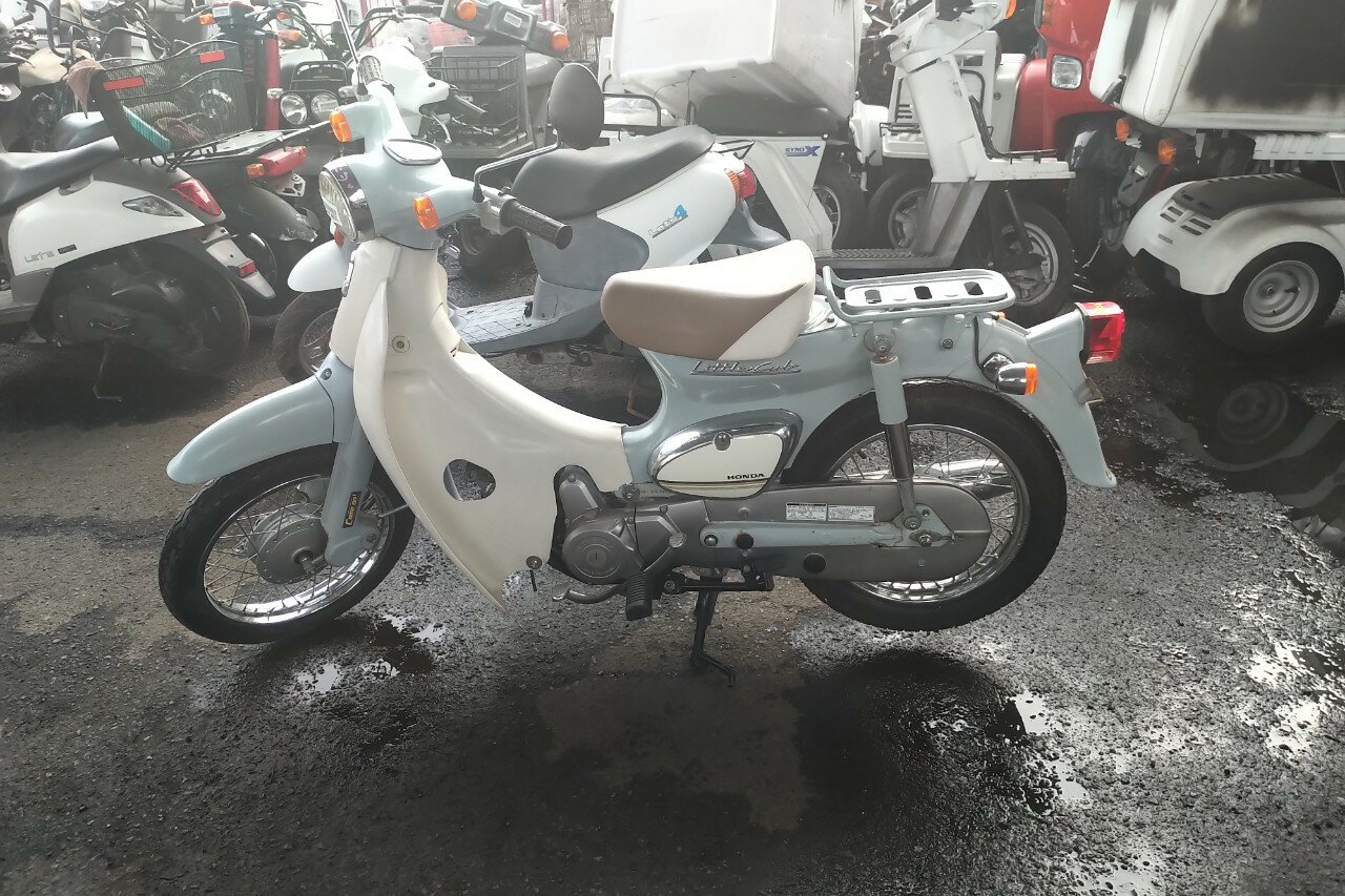 VERKOCHT! Honda C50 Little Cub, Japans, Licht blauw, 3342 km