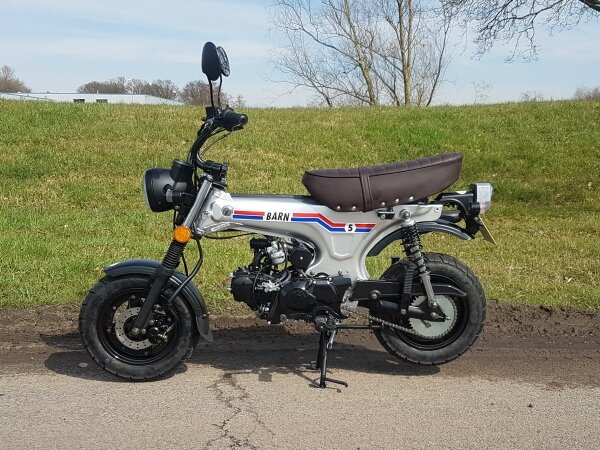 UITVERKOCHT! Skymax , 50cc, EFI, Limited edition, Barn