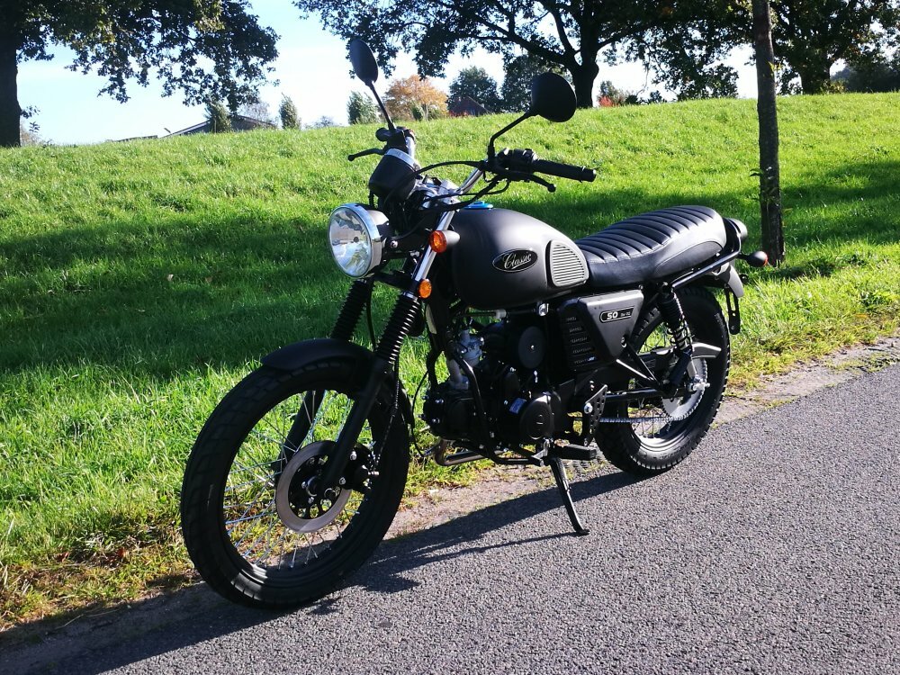 UITVERKOCHT! Hanway, RAW 50, Mat zwart, Euro4