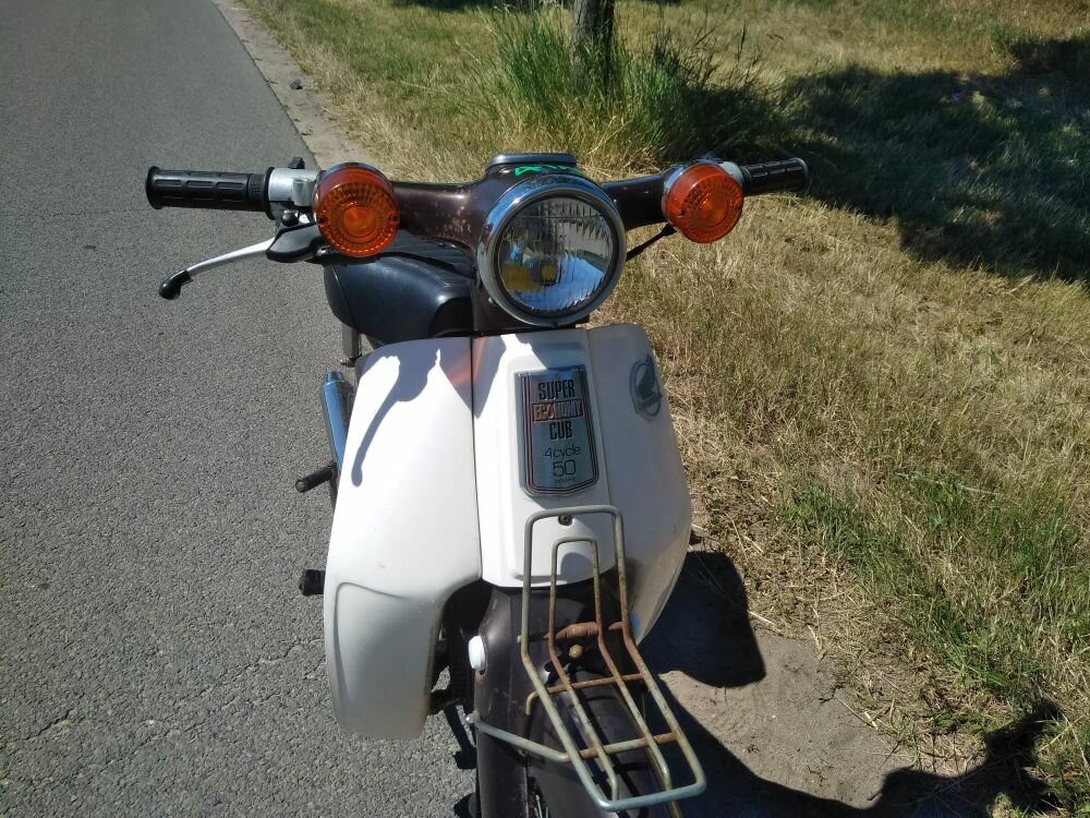 VERKOCHT ! Honda C50 NT Japans, bruin, 4525 km, met kenteken