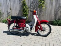 VERKOCHT! Honda C70 OT, rood, 21348 mijl