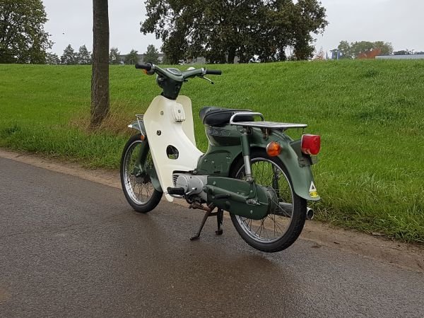 Honda C70 K1 Japanse import - 4taktwinkel.nl