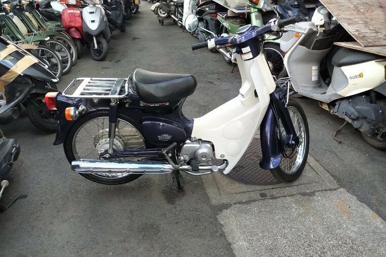 VERWACHT: Honda C50 NT, Japans, Blauw, 6207 km