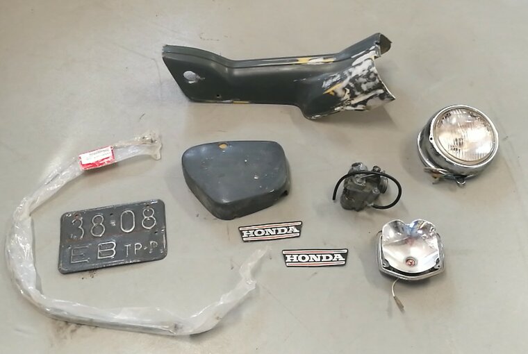 Honda CT90 K4, oranje, 2963 mijl