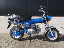 VERKOCHT Zhenhua DX 50 (Dax type), BLAUW, 50cc