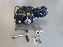 Motorblok,  70cc, handkoppeling, YX, 4-bak, zwart 2e kans product