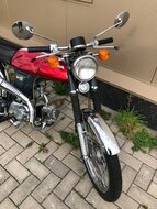 Honda SS50 K1, gerestaureerd Rood