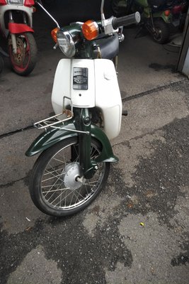VERWACHT! Honda C50 NT Japans, groen, 4756 km