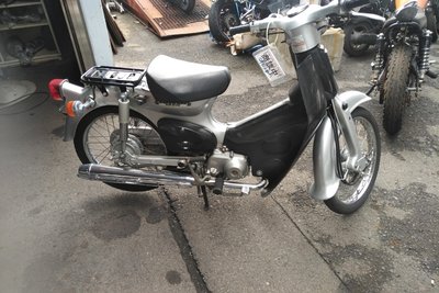 VERWACHT! Honda C50 NT Japans, zilver, 12274 km
