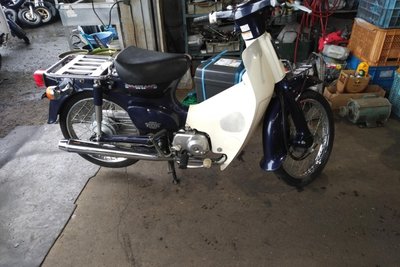 VERKOCHT! Honda C50 NT, 2952km, met kenteken!