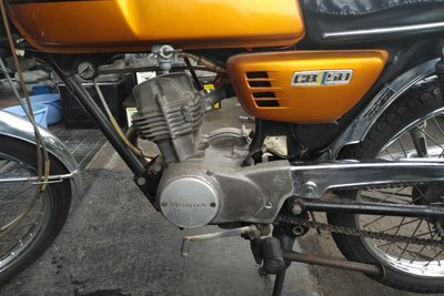 GERESERVEERD! Honda CB50, Goud, 10808km