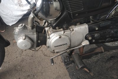 VERWACHT! Honda CD90, 3749km