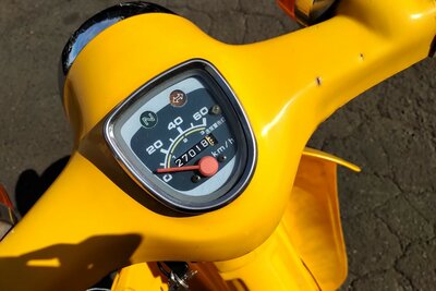 Honda C50 NT, geel, 27014km