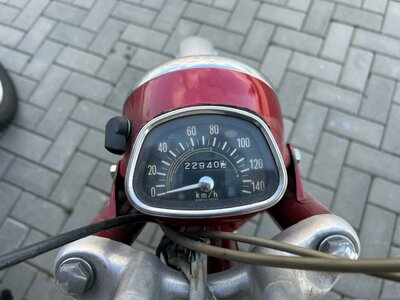 Honda SS125a met kenteken