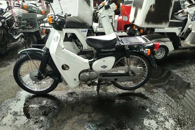 VERWACHT: Honda C50 NT, Japans, Groen, 6444 km