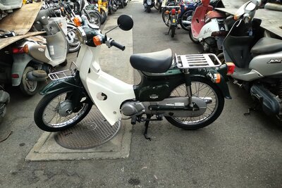 VERWACHT: Honda C50 NT, Japans, Groen, 10846 km