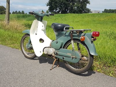 Honda C50 OT Japans (11-2015) grijs, 3321 km, met kenteken!