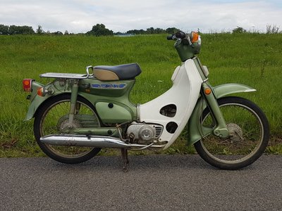 Honda C70 Japans (25-2016) groen, 7841 km, rijklaar