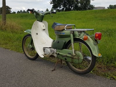 Honda C70 Japans (25-2016) groen, 7841 km, rijklaar