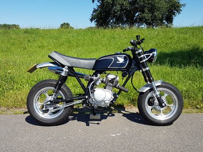 Honda CBABE (CB/APE)