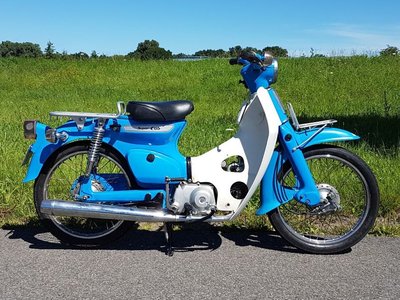 Honda C50 K1 Blauw