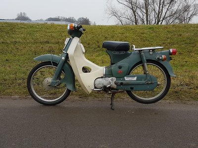 Opslag, Honda C50 OT Japans (10-2016), 02385 km