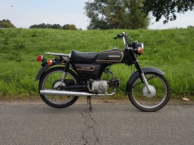 VERKOCHT! Honda CD50 Benly, 50cc, (04)