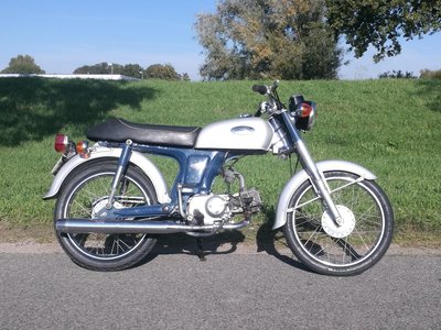 VERKOCHT ! Honda CD50 Benly, 50cc, (1)