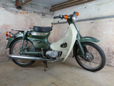 Opslag, Honda C50 K1 Japans (07-2016) 1527 km