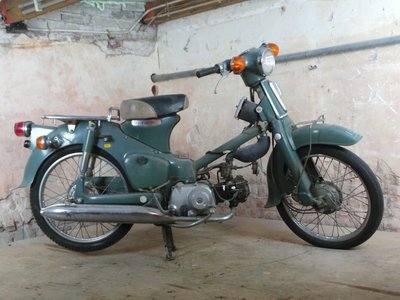 Opslag, Honda C50 OT Japans (10-2015) groen, 8019km