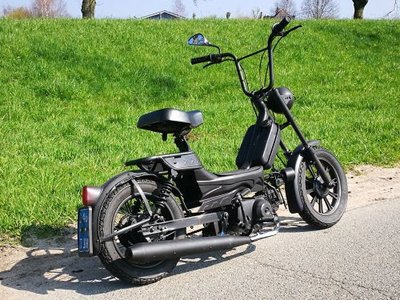 NOUMA, 50cc, 2010, blauw kenteken