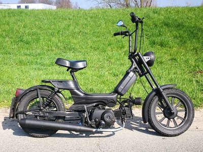 NOUMA, 50cc, 2010, blauw kenteken