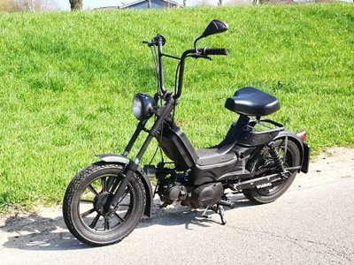 NOUMA, 50cc, 2010, blauw kenteken