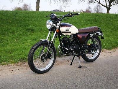 VERKOCHT ! Mash Fifty, 50cc, Bruin, Euro 4